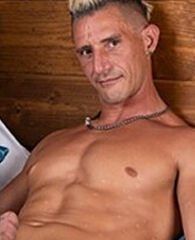 Jax Thirio.Jack Valor