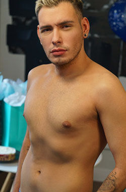 Mateo Torres