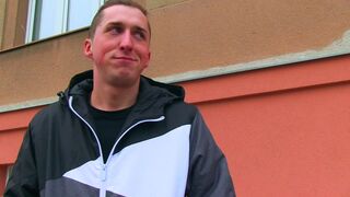 POV – Bubble-Butt Teen 18+ Gets Fucked by Czech Hunter