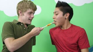 Anthony Evans & Brycen Russell Suck Their Way to Orgasmic Bliss - Lollipop Twinks
