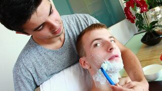 Mike Chambers and Calvin Cuff It Hard – Gay Anal Delight