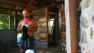 Romeo Davis Gets Rough Sunlit Outdoor Gay POV Session
