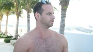 Drake Jaden’s Horny Vacation – A Steamy Anal Adventure