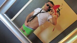 Aiden Cole's Bad Boy 18+ Jerk-Off Enjoying a Massive LoadGay XXX
