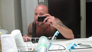 Drake Jaden Fucks His Booty Wildly with a Dildo - Hot Gay XXX Action