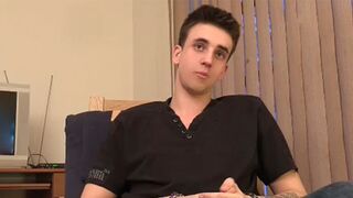 Amateur Pays Up in Debt-stepdaddy’s Hairy Surrender Scene
