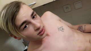 XXX Gay Stud Pounds Bieber-Lookalike Twink's Tight Butthole