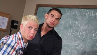 Kyle Richerds & Luke Milan Teach Twinks Toe-Curling Bliss