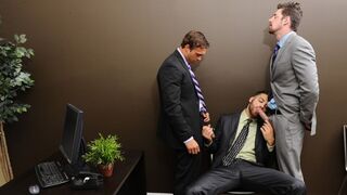Rocco Reed’s Desperate Office Heat with Tommy Defendi