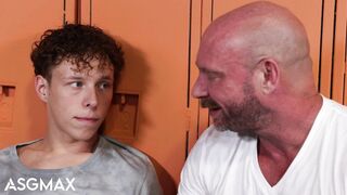 Big Stepdad Pounds Twink Stepson, Making Him Scream and Squirm Wildly