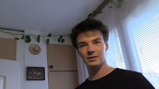 Amateur Twink Gets Pounded Hard in the Shower - Gay XXX