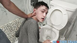 Stepbro Swirlies & Anal Adventures – Forbidden Fun with Kurt Niles & Valentino Nappystar