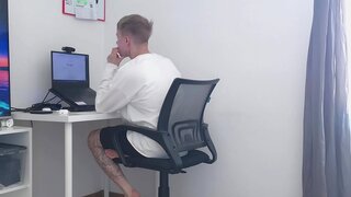 Stepbrother Distracted by Tight Anal Pleasure During Work Break