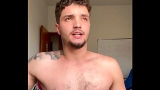 Tattooed Brazilian Twink 18+ Returns with Exciting Gay Content on Twitter!