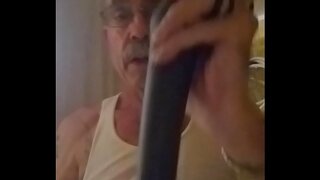 Florida Old Timer Displays Amazing Deepthroat Talent In AmateurGay Scene