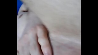 Novinho Shows Off His Ass While Jerking Off In AmateurGayPornClip