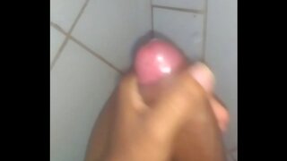 Teen 18+ J Milks The Bull in Hot 18+ Amateur Masturbation Scene