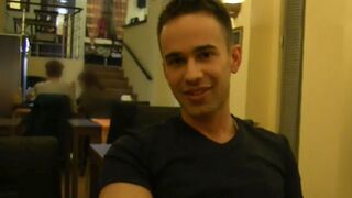 XXX Gay - This Horny Gay Stud Doesn't Lose His Edge
