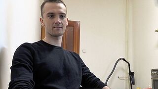 Flexible Bubble Butt Hottie Stretches for Anal Delights