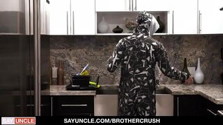 Steamy Stepbro Demands Blowjob in Gay Sex Scene with Anal and Deepthroat