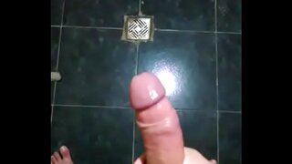 Straight Guy Enjoys Hot Masturbation Adventure in Costa Rica