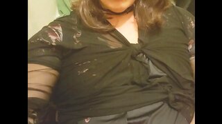 Hot Shemale Masturbates and Displays Amazing Anal Skills