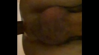 Raw Amateur Gay Anal Session – Dick Penetrates Hungry Bitch