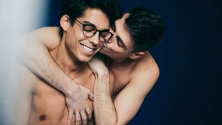 Nico Leon Gets Wild with Raw Anal Action on a Luxurious King-Sized Bed