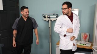Cesar Rossi Sucks and fucks Dr. Angel Ventura - Hot Older Men Sex