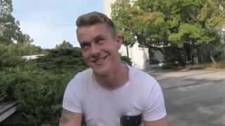 Beefy Amateur Gets Pounded Hard on the Bench - XXXGay