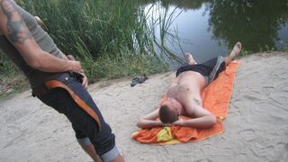 Lakefront Dick Play Ends in Juicy Facial - Gay XXX