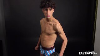 Curvy Twink Boy 18+ Shows Off Slim Body on Webcam