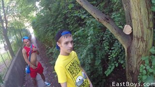 Skater Twinks Get Wild on Webcam