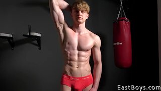 Perfect Muscular Boy 18+ Shows Off His Body in Steamy Casting Audition
