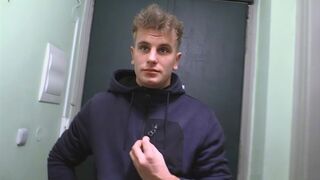 Czech Hunk Gets Facials After Intense POV Riding - XXX Gay
