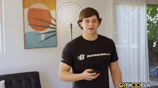 Thick Dillon James Masters Mind-Blowing Solo Action - GayHoopla